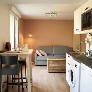 Revigora Aparthotel